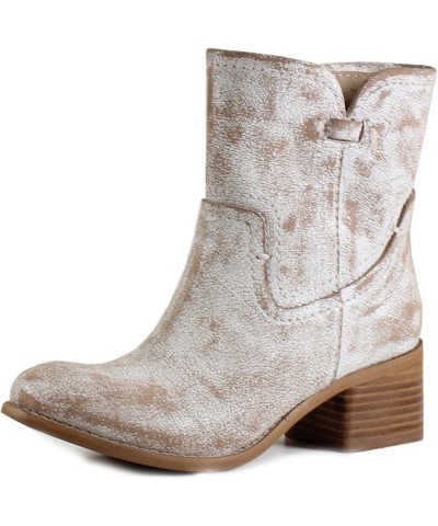 women's Shy Town Fashion Boot White $30.85 Boots