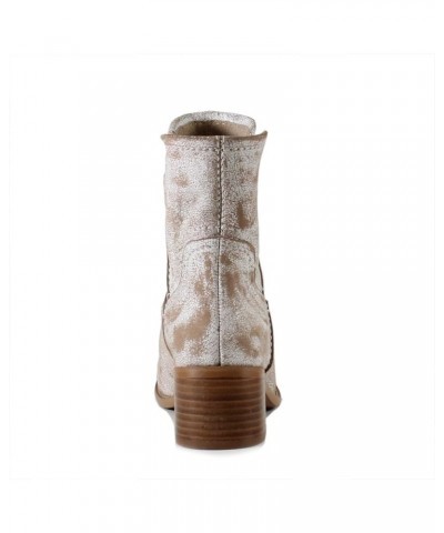 women's Shy Town Fashion Boot White $30.85 Boots