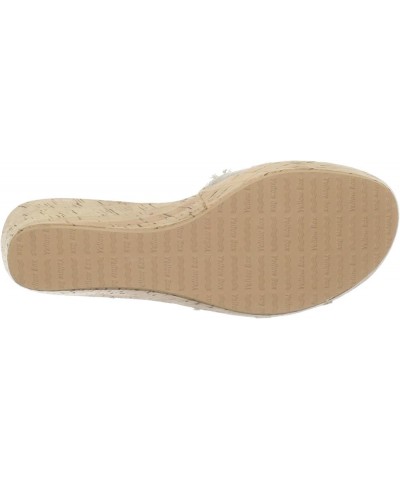 Women's Maryland Natural $19.35 Sandals