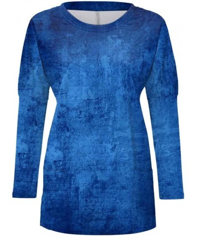 Womens Crew Neck Long Sleeve T Shirt Printed Top with Pockets T Short Blue $17.20 Athletic Shoes