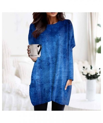 Womens Crew Neck Long Sleeve T Shirt Printed Top with Pockets T Short Blue $17.20 Athletic Shoes